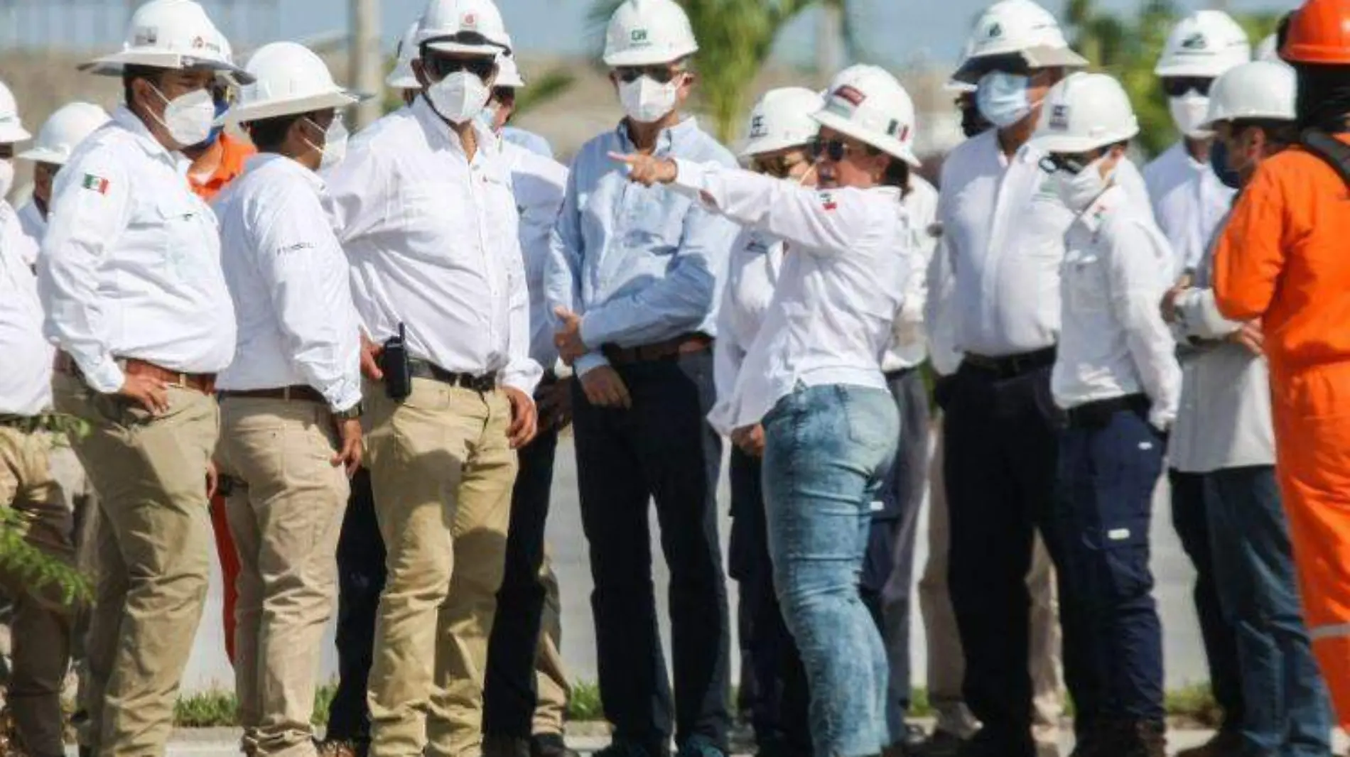 Inauguran puente en Dos Bocas